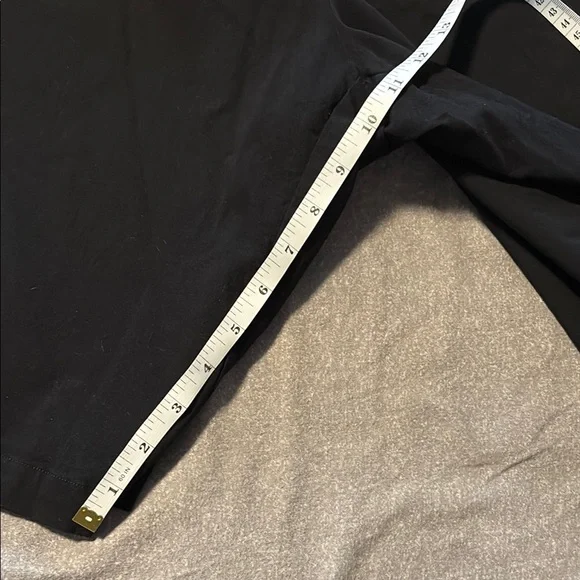 Women’s  Black Bermuda Shorts - Picture 11 of 11